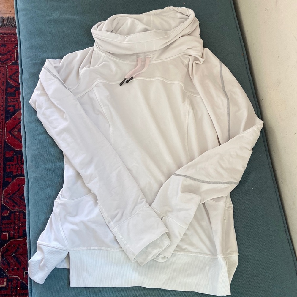 Lululemon Sweatshirt
